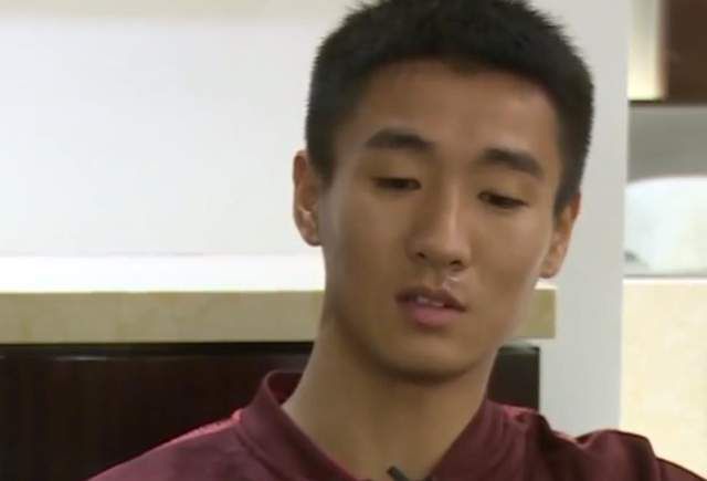 剧组工作人员也为这部戏付出了很多辛勤和汗水
